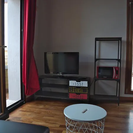 Porto San Rocco 8 - 19 Apartment