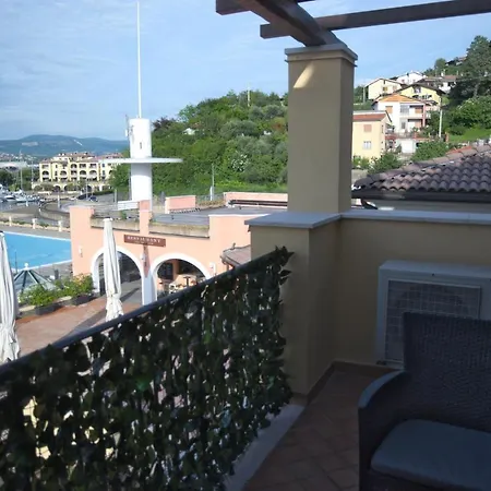 Porto San Rocco 8 - 19 * Muggia