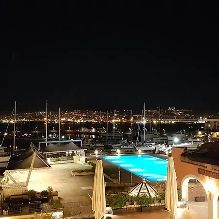 Porto San Rocco 8 - 19